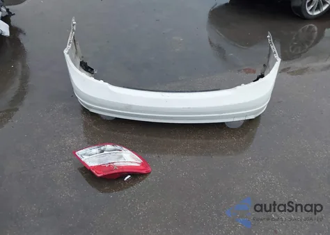 2010 Mercedes-Benz C 300 из США, поврежденный, VIN WDDGF5EB4AF495411